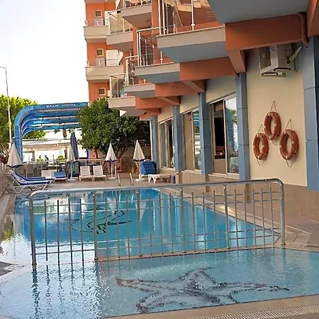 Otel Kleopatra Balik