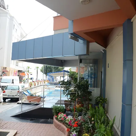 Kleopatra Balik Otel Alanya