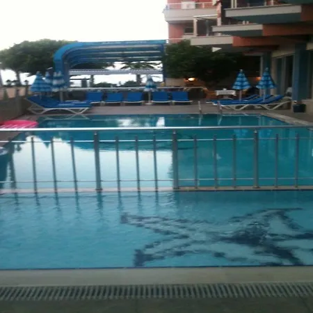 Kleopatra Balik Hotell Alanya
