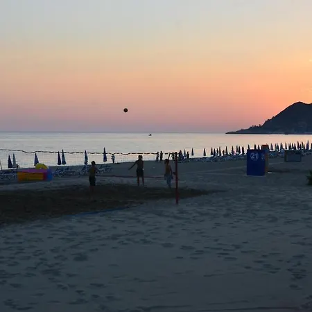 Kleopatra Balik Hotell