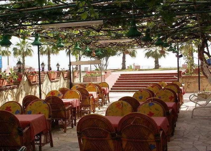 Ξενοδοχείο Kleopatra Balik 3*